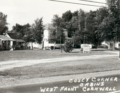 The Cosey Corner Cabins, Cornwall, Ontario