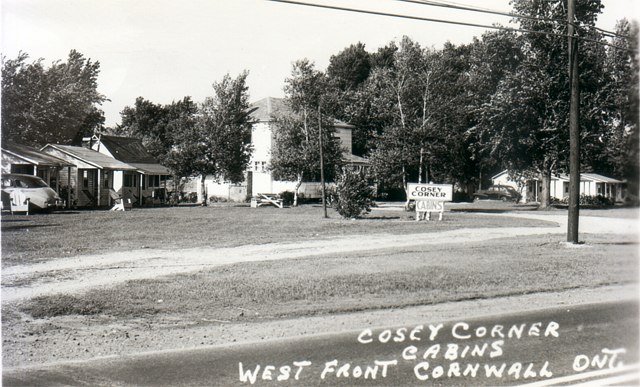 The Cosey Corner Cabins, Cornwall, Ontario