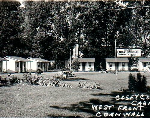 The Cosey Corner Cabins, Cornwall, Ontario