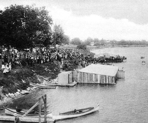 Regatta at St. Lawrence Park East of Cornwall, Ontario