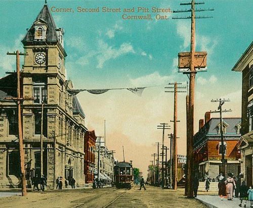 Pitt Street at Second, looking north. Cornwall, Ontario