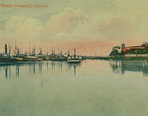 The eastern entrance to the canal. Cornwall, Ontario