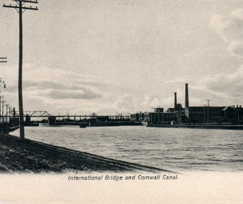 The International Bridge and the Cornwall Canal