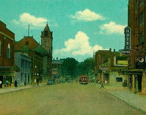 The Capitol Theatre, New hanging sign