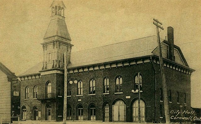 Cornwall, Ontario, City Hall.