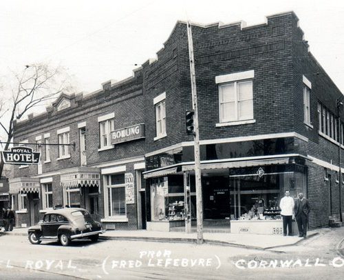 Royal Hotel, Montreal Road, Cornwall