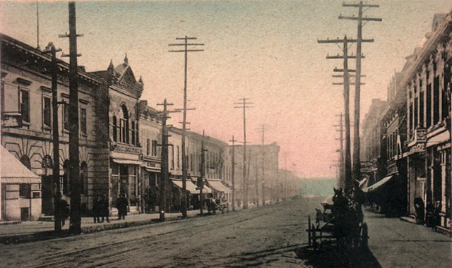 1910 early morning on Pitt Street. Cornwall, Ontario