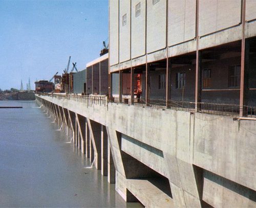 Canadian Section of the Power Dam. Cornwall, Ontario