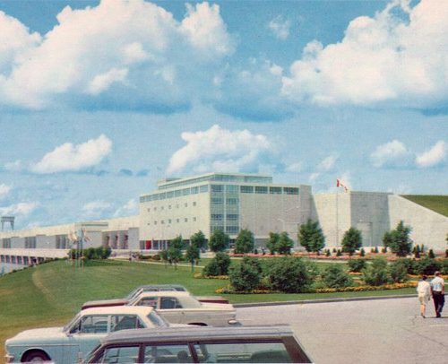 Robert H. Saunders Power Station & Generating Dam. Cornwall, Ontario