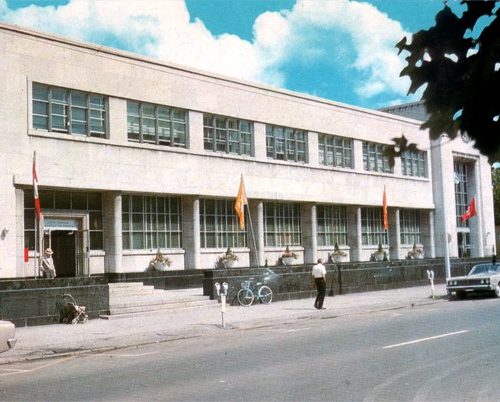 Cornwall Post Office at Second and Sydney Streets. Cornwall, Ontario