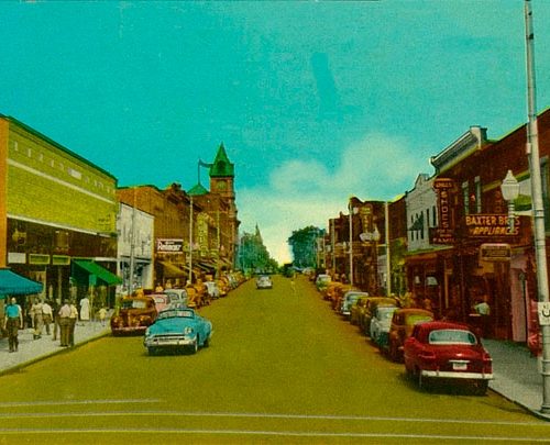 Pitt Street Looking north. Cornwall, Ontario