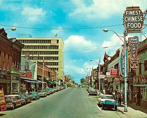 The New York Cafe, 129 Pitt Street. Cornwall, Ontario