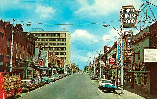 The New York Cafe, 129 Pitt Street. Cornwall, Ontario