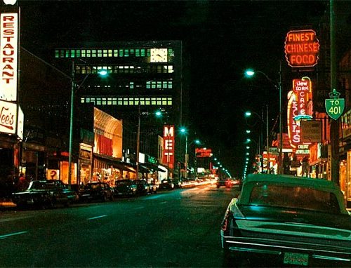 Nighttime view of Pitt Street, Cornwall, Ontario