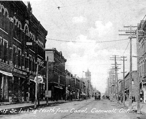 Pitt Street before First, looking north. Cornwall, Ontario