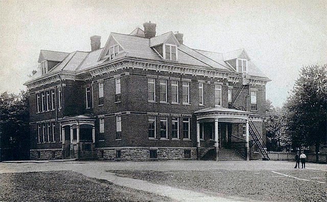 Cornwall Public School. Cornwall, Ontario